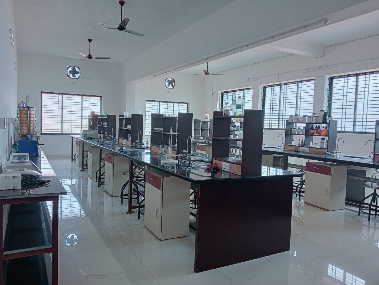 Vivekananda Institute of Pharmaceutical Sciences, Nehru Nagar, Puttur